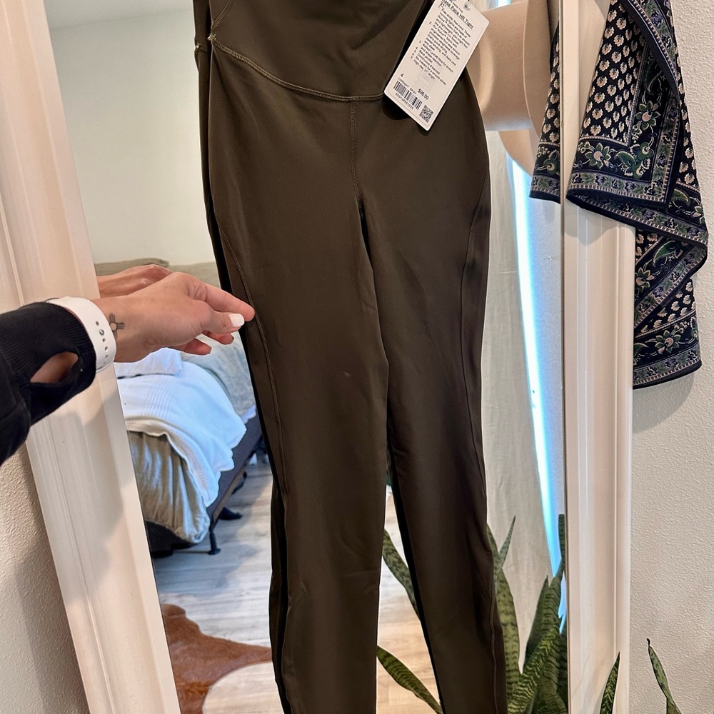 Lulu Lemon Olive Green Women's Leggings